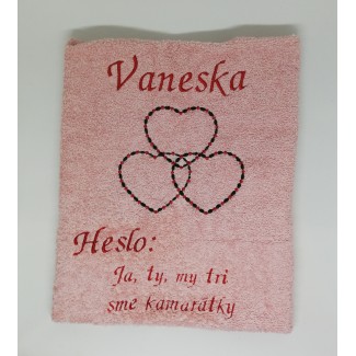 Uterák so srdiečkami a s menom