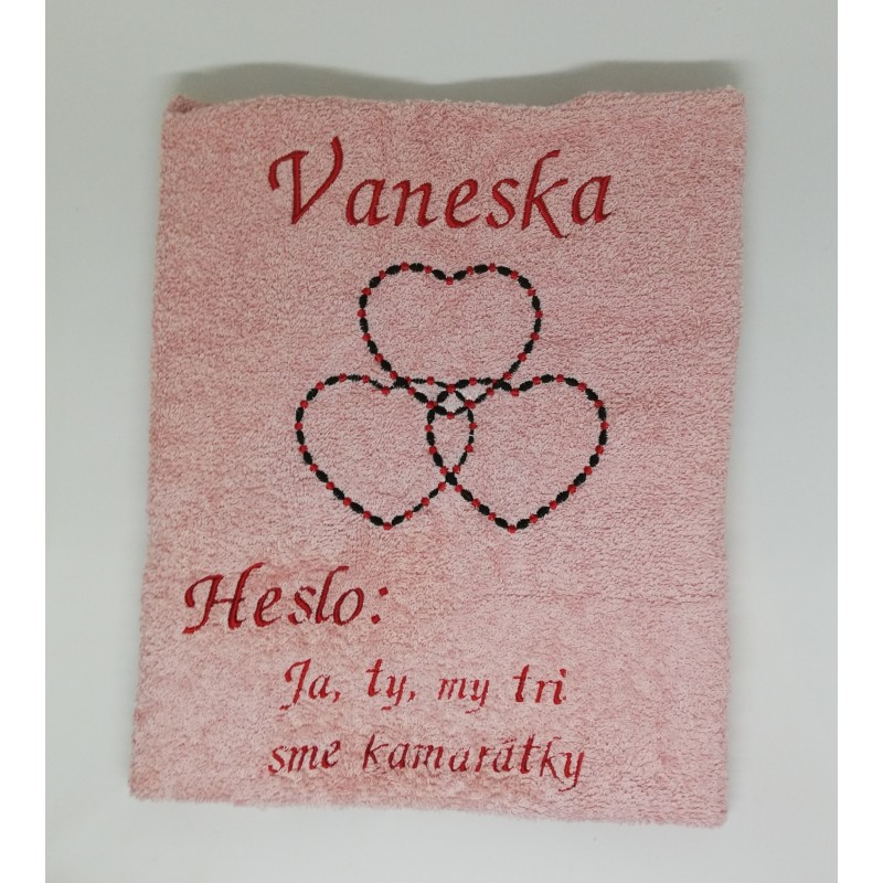 Uterák so srdiečkami a s menom
