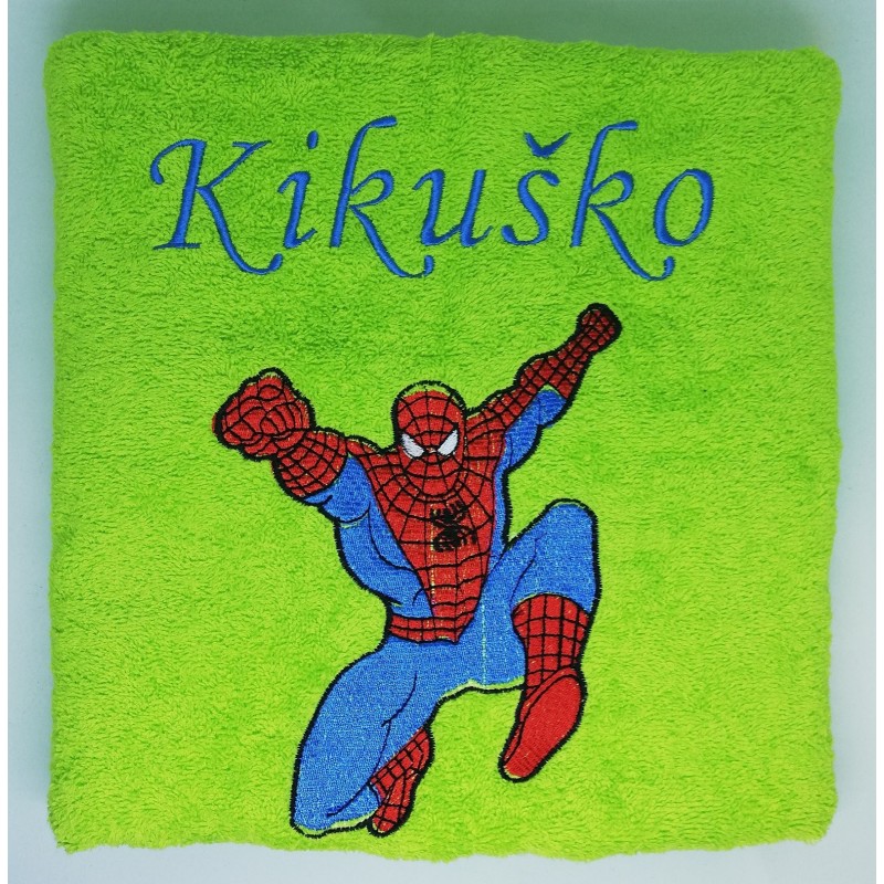Osuška so Spidermanom a menom