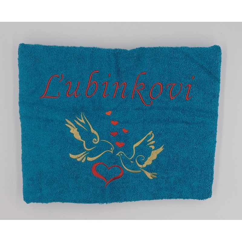 Osuška s motívom holubíc