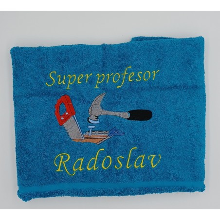 Osuška s motívom kladiva